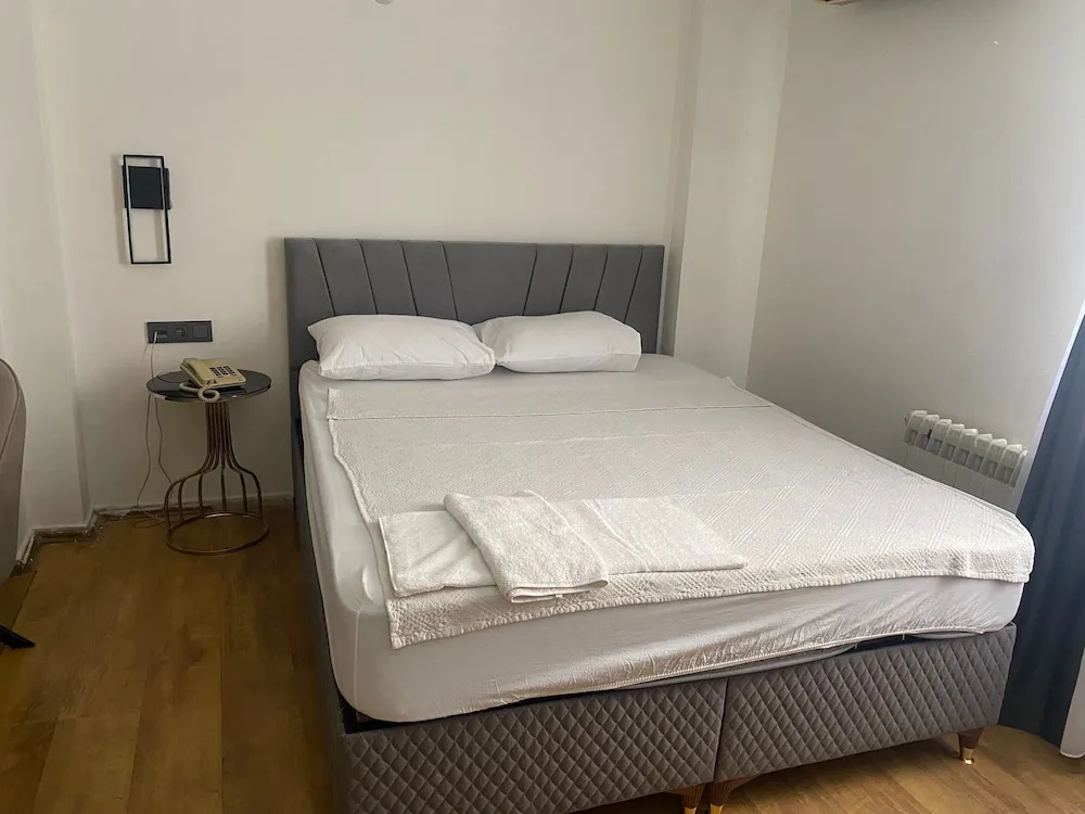 Deluxe Üç Kişilik Oda