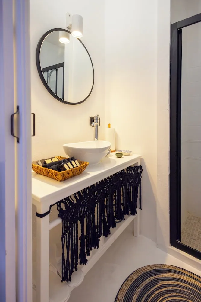 Deluxe Tek Büyük Yataklı Oda, Balkon