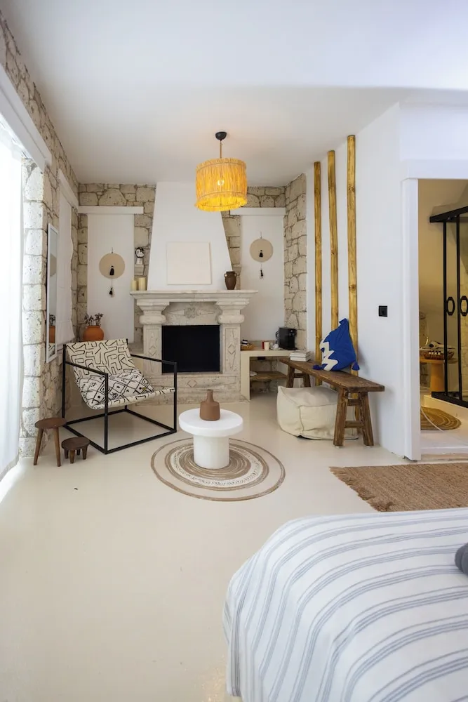 Deluxe Tek Büyük Yataklı Oda, Şömine