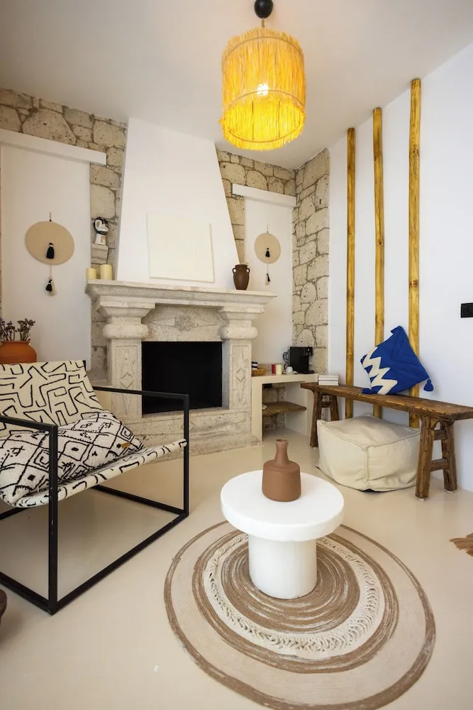 Deluxe Tek Büyük Yataklı Oda, Şömine