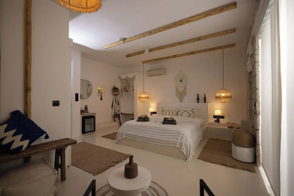 Deluxe Tek Büyük Yataklı Oda, Şömine