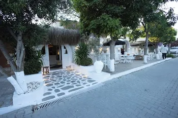 Sante Alacati