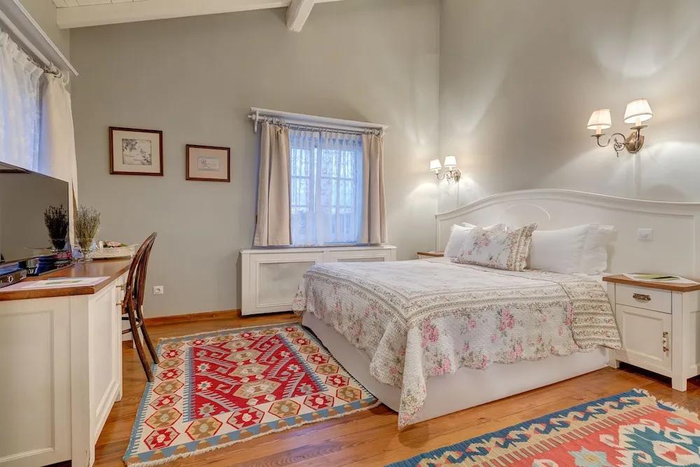 Superior Oda, Havuz Manzaralı