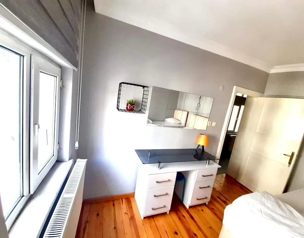 City İki Ayrı Yataklı Oda, 2 Tek Kişilik Yatak, Ortak Banyo