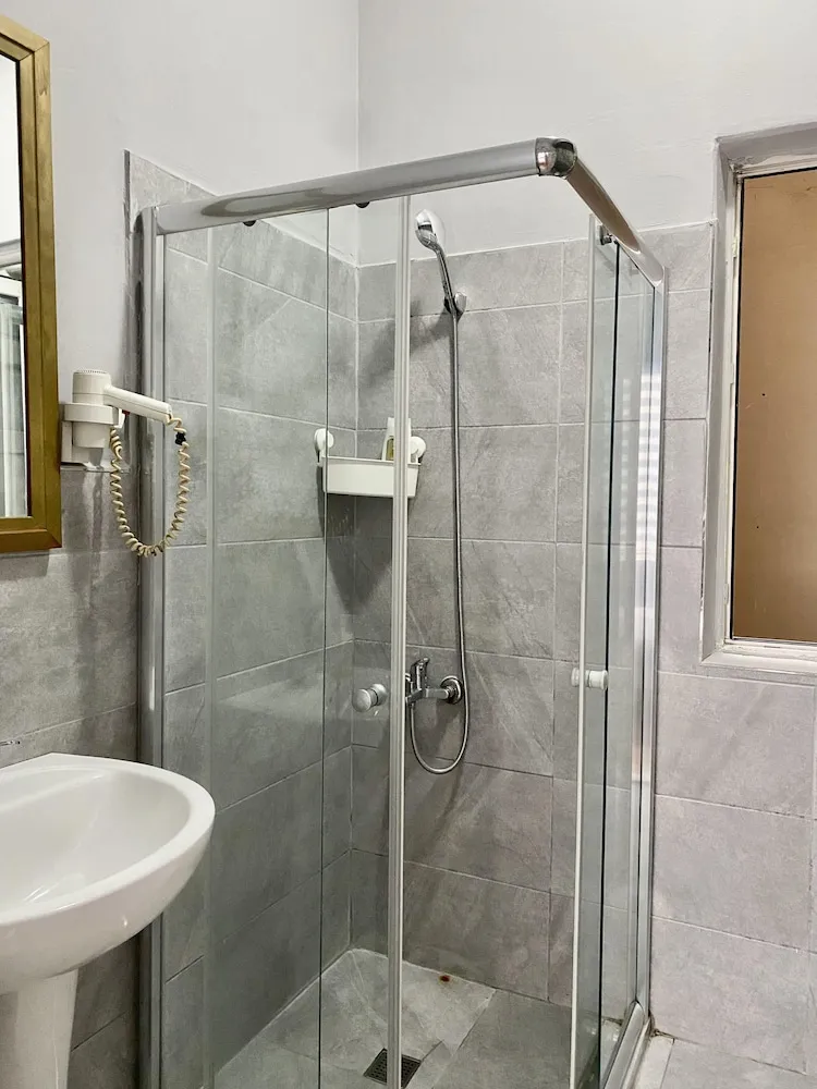 Standard Ortak Ranzalı Oda