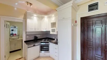 1 Yatak Odalı Gold City Villa 1