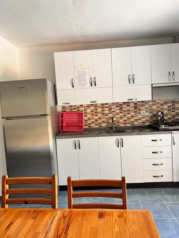 Grand Apart Daire, Bahçe Manzaralı