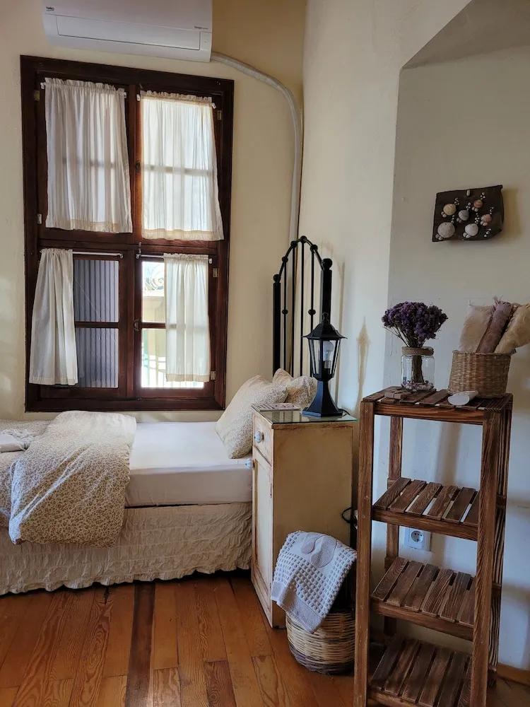 Standard Üç Kişilik Oda