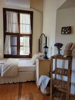 Ayvalik Sarigelin Pansiyon