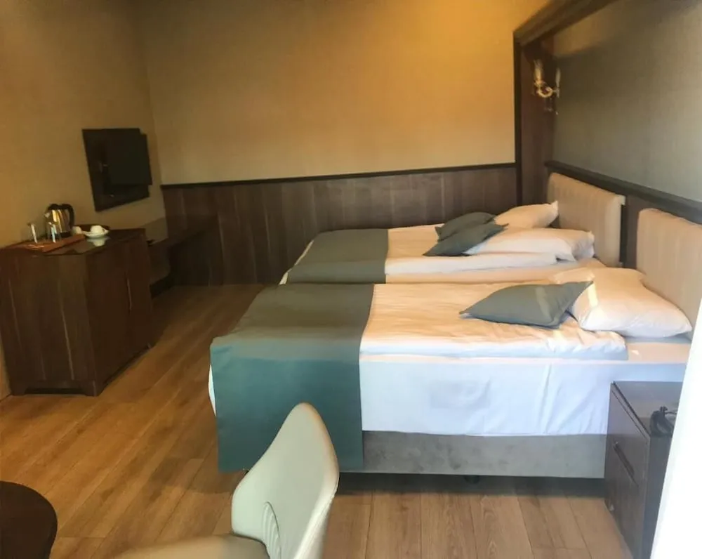 Standard Dört Kişilik Oda