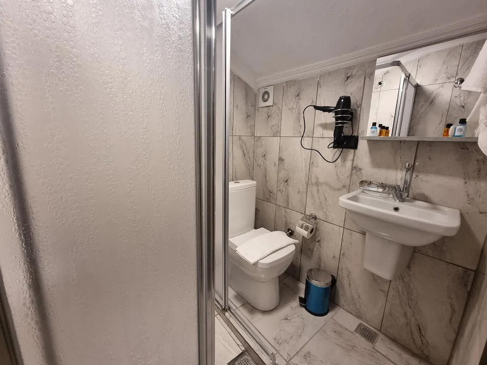 Economy Çatı Katı (Loft)