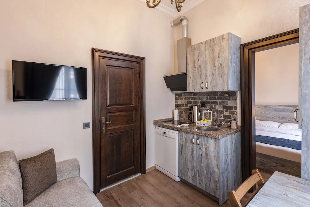 Classic Daire, 1 Büyük (Queen) Boy Yatak ve Çekyat