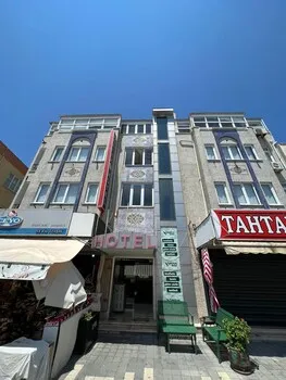 Çam Cahithan
