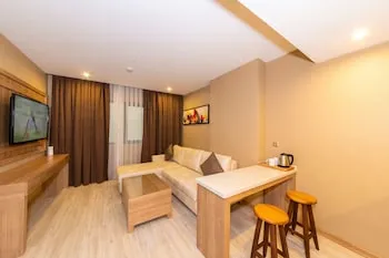 38 Hotel