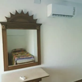 Heredot's House