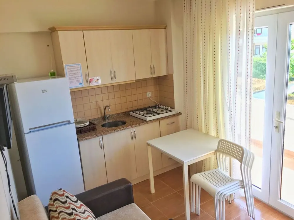 Economy Apart Daire, 1 Çift Kişilik Yatak, Mutfak, Bahçe Manzaralı