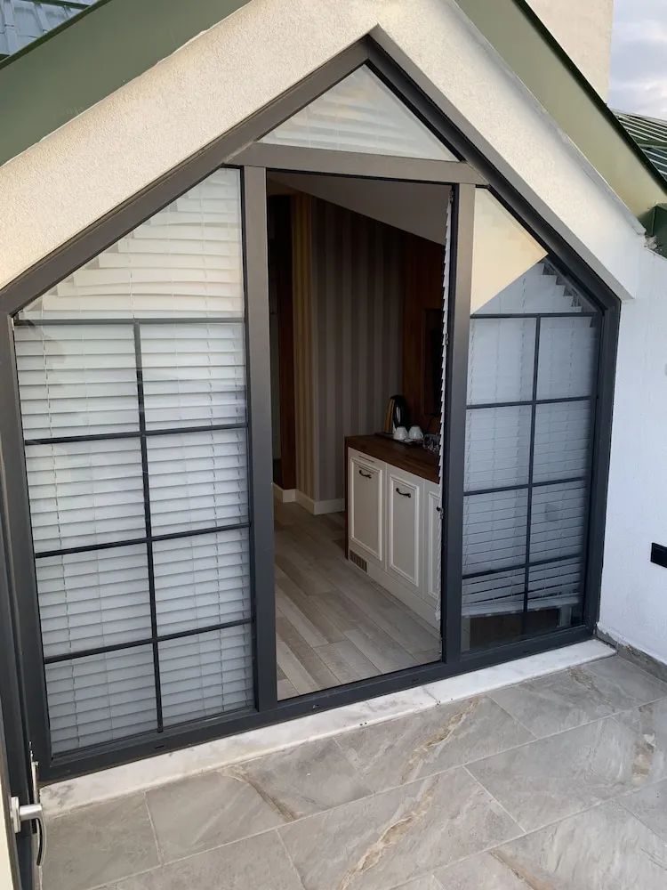 Royal Süit, Teras, Deniz Manzaralı