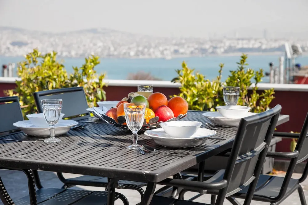 Apart Daire, 3 Yatak Odası, Teras, Deniz Manzaralı (Duplex with Kitchenette)