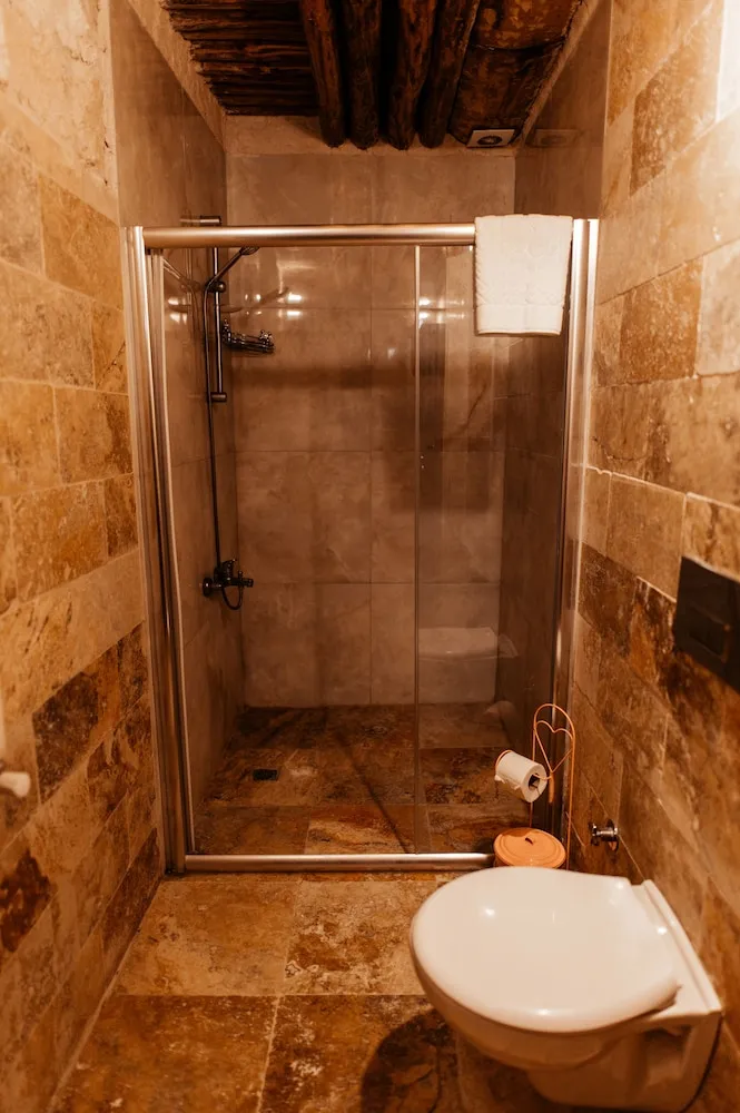 Deluxe Büyük Yataklı Tek Kişilik Oda