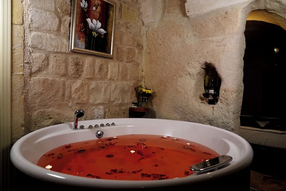 Luxury Üç Kişilik Oda