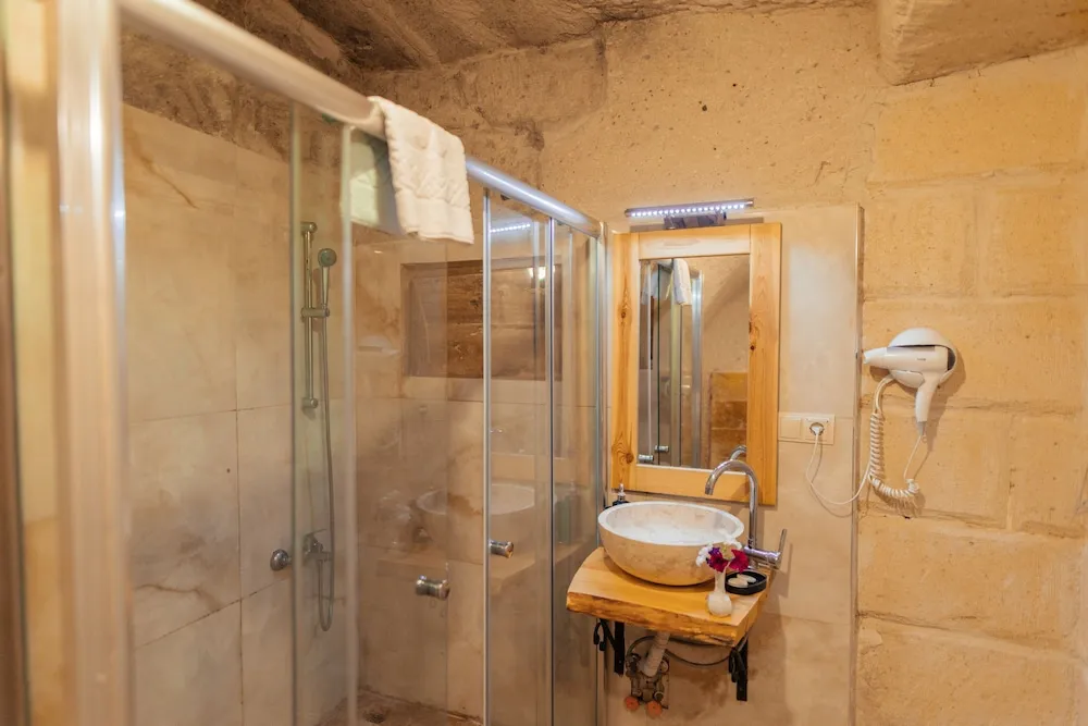 Deluxe Stüdyo Süit