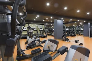 Shimall Deluxe Hotel