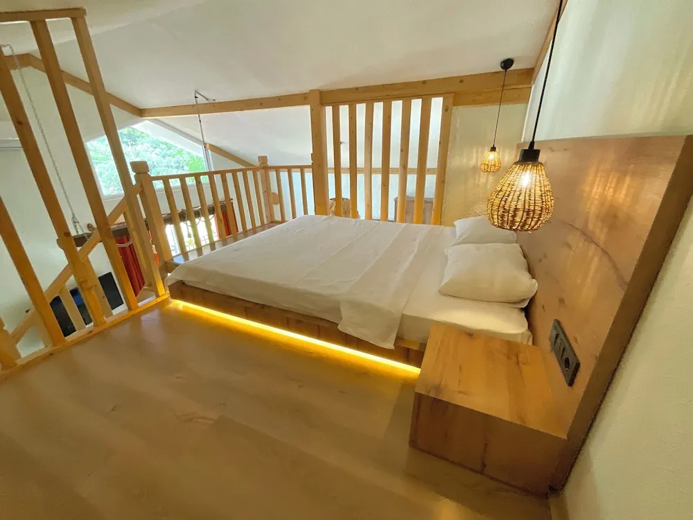 Exclusive Çatı Katı (Loft), 1 En Büyük (King) Boy Yatak, Sigara İçilmez, Dağ Manzaralı