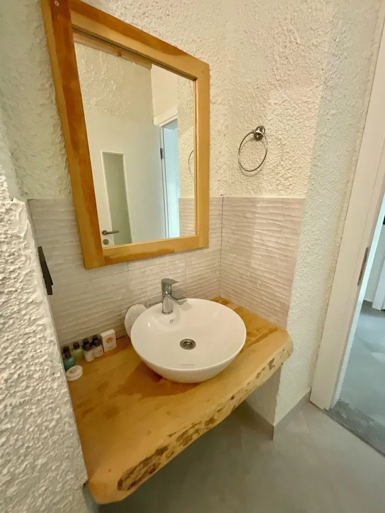 Deluxe Tek Büyük Yataklı Oda, 1 En Büyük (King) Boy Yatak, Sigara İçilmez, Dağ Manzaralı