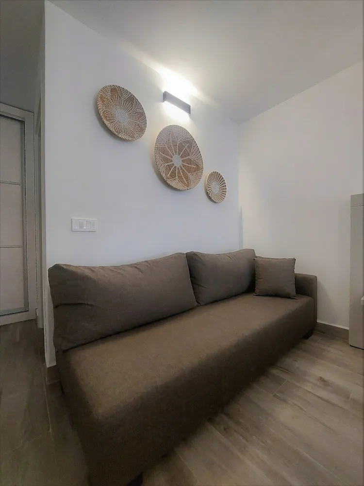 Standard Tek Büyük Yataklı Oda