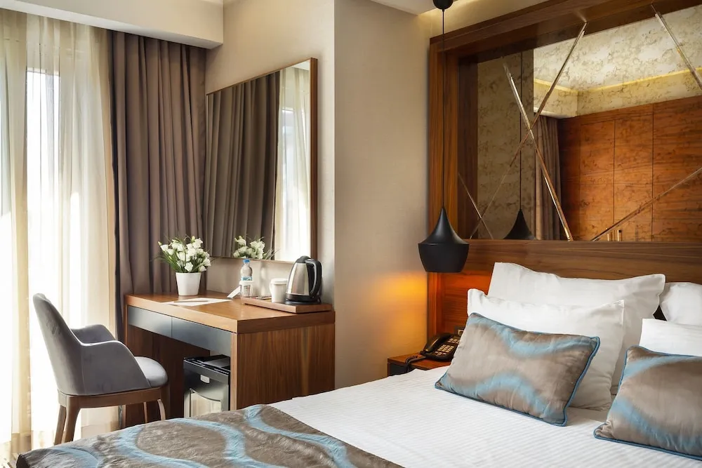 Standard Double Size Bed with City View Room