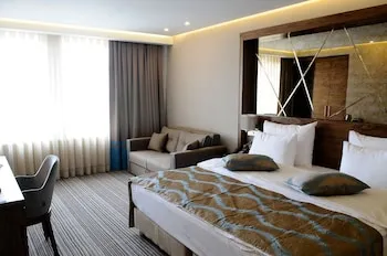 Artur Hotel