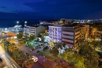 Artur Hotel