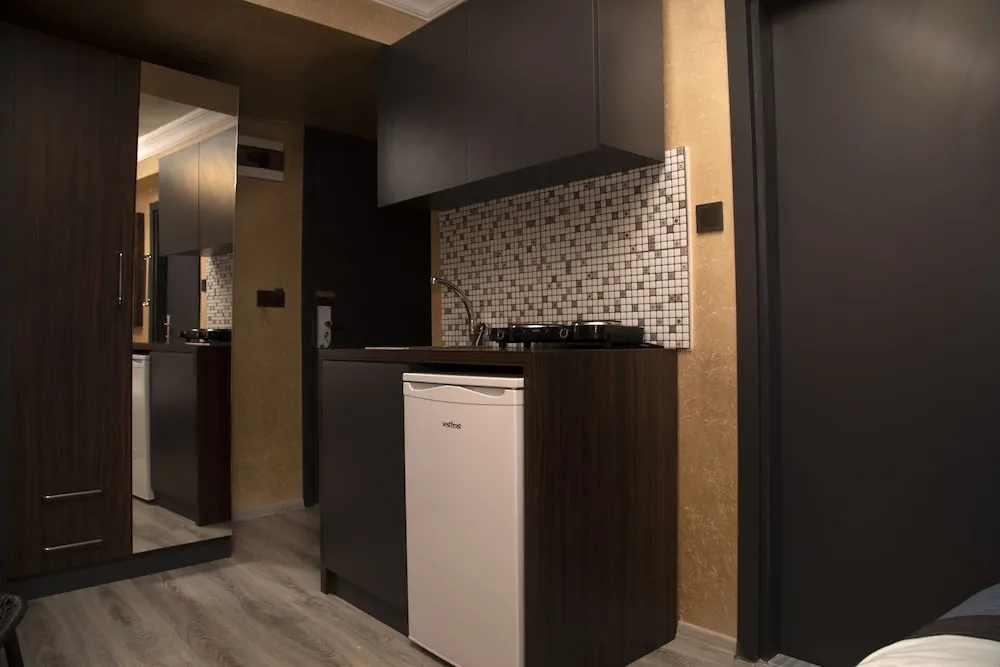 Economy Oda, 1 Büyük (Queen) Boy Yatak, Sigara İçilmez