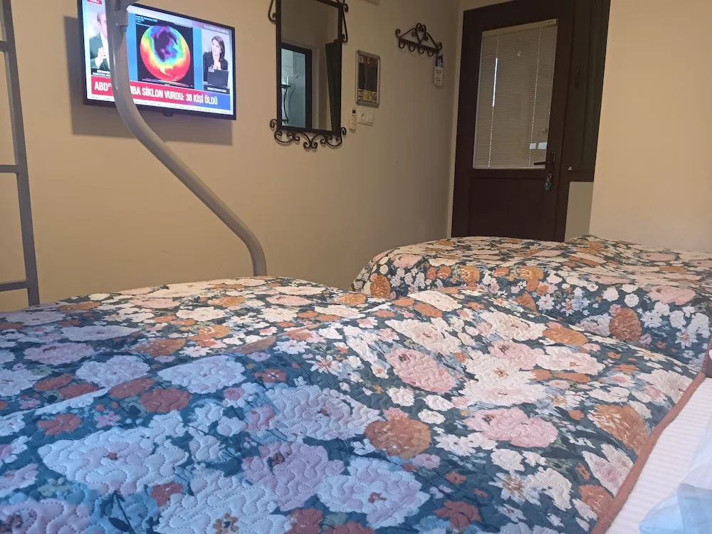 Family Dört Kişilik Oda, Dağ Manzaralı