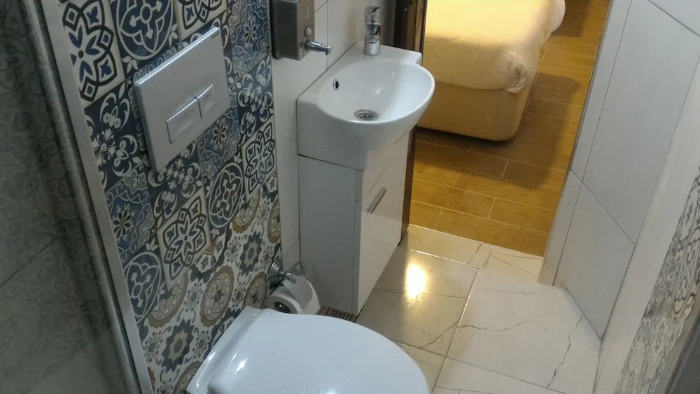 Basic İki Ayrı Yataklı Oda, Avlu Manzaralı