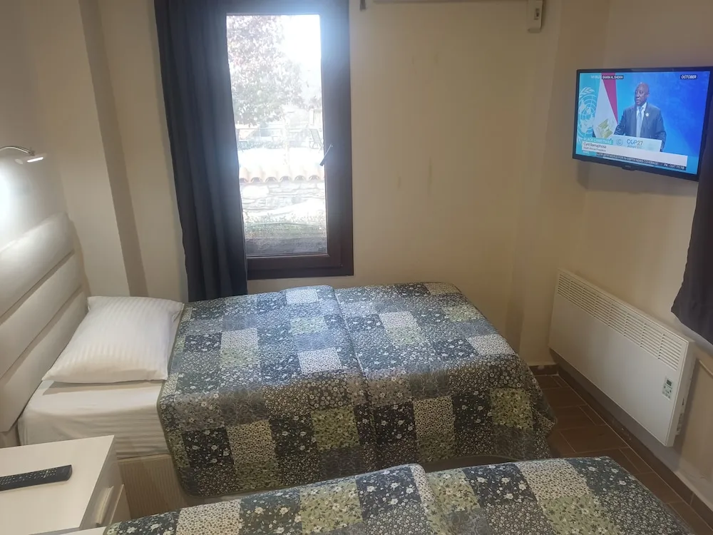 Basic İki Ayrı Yataklı Oda, Avlu Manzaralı