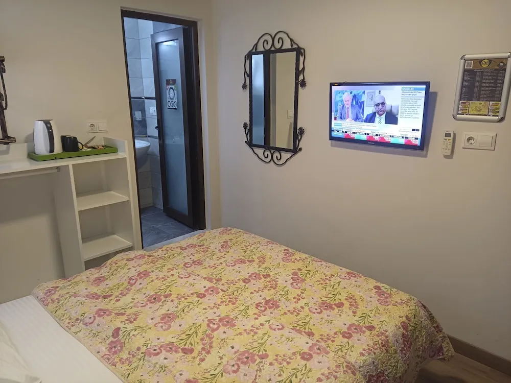 Deluxe Tek Büyük Yataklı Oda, Dağ Manzaralı