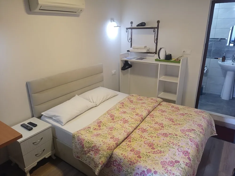 Deluxe Tek Büyük Yataklı Oda, Dağ Manzaralı