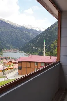 Ozbek Suit Hotel