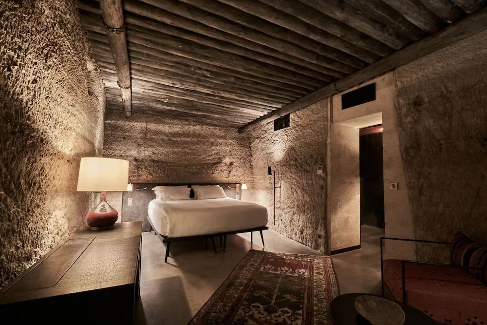 Cave Deluxe