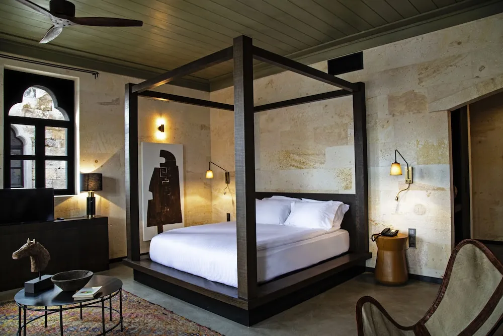 Suite with French Balcony