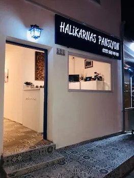 Halikarnas Pansiyon