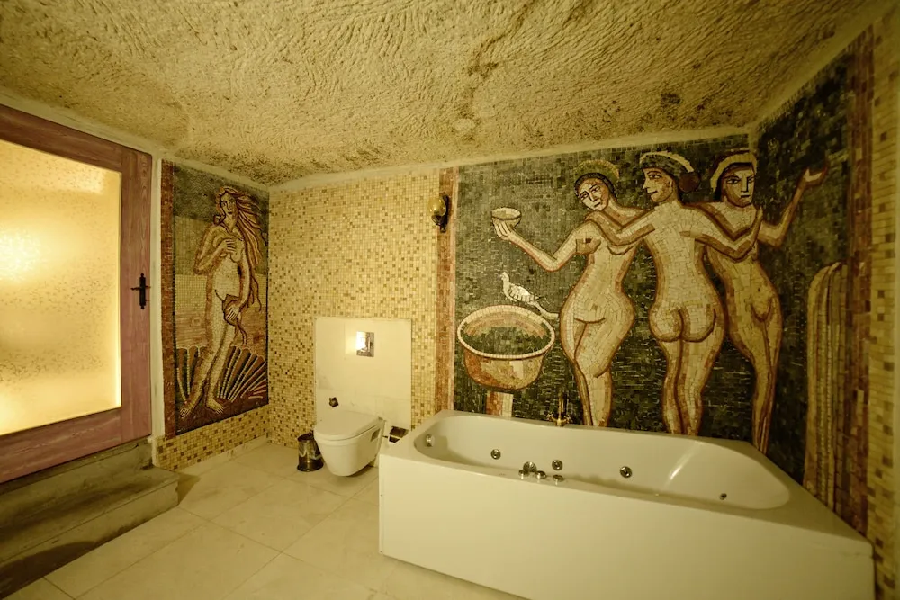 Luxury Oda