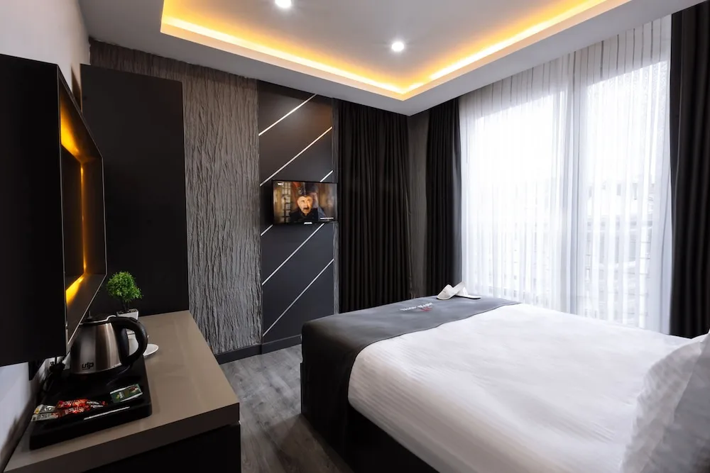 Deluxe Tek Kişilik Oda