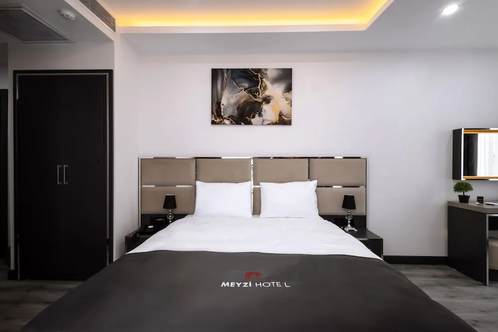 Deluxe Tek Kişilik Oda