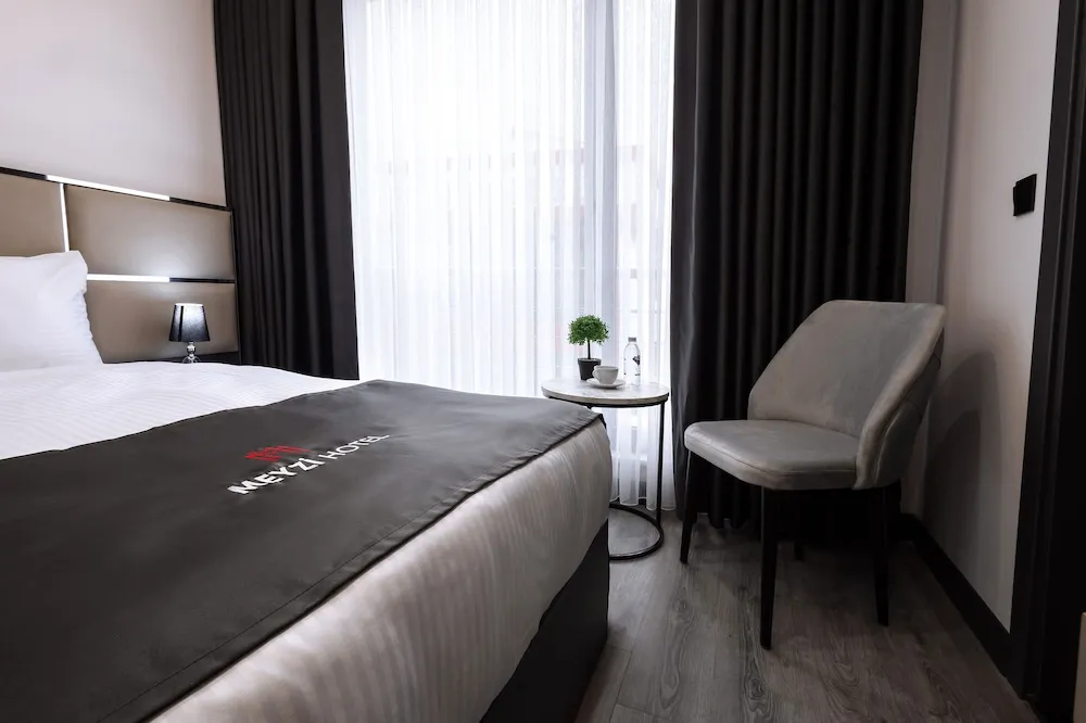 Deluxe Tek Kişilik Oda