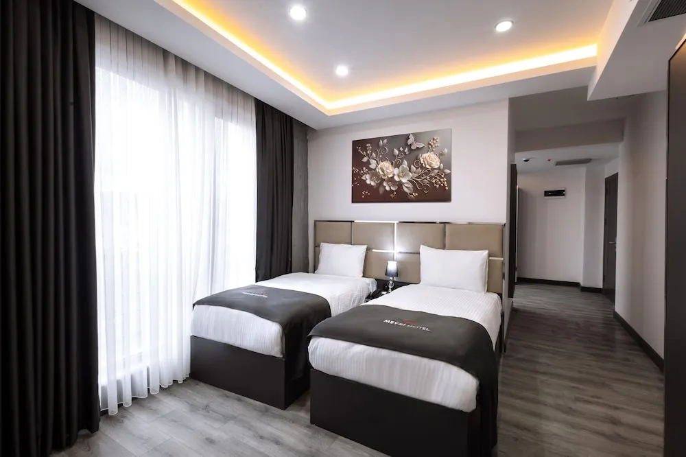 Deluxe İki Ayrı Yataklı Oda