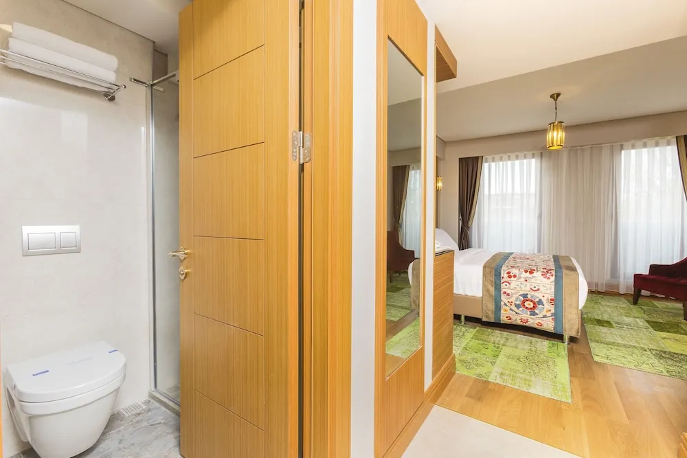Standard Tek Büyük veya İki Ayrı Yataklı Oda, 1 Yatak Odası, Sigara İçilmez, Şehir Manzaralı