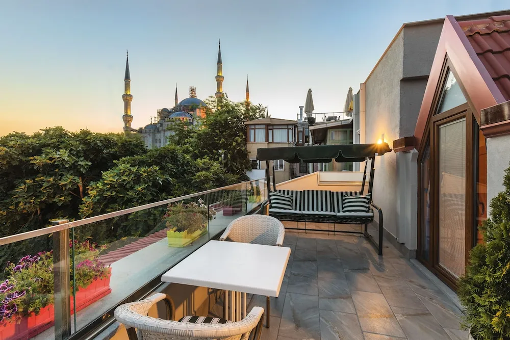 Junior Süit, 1 En Büyük (King) Boy Yatak, Balkon, Deniz Manzaralı