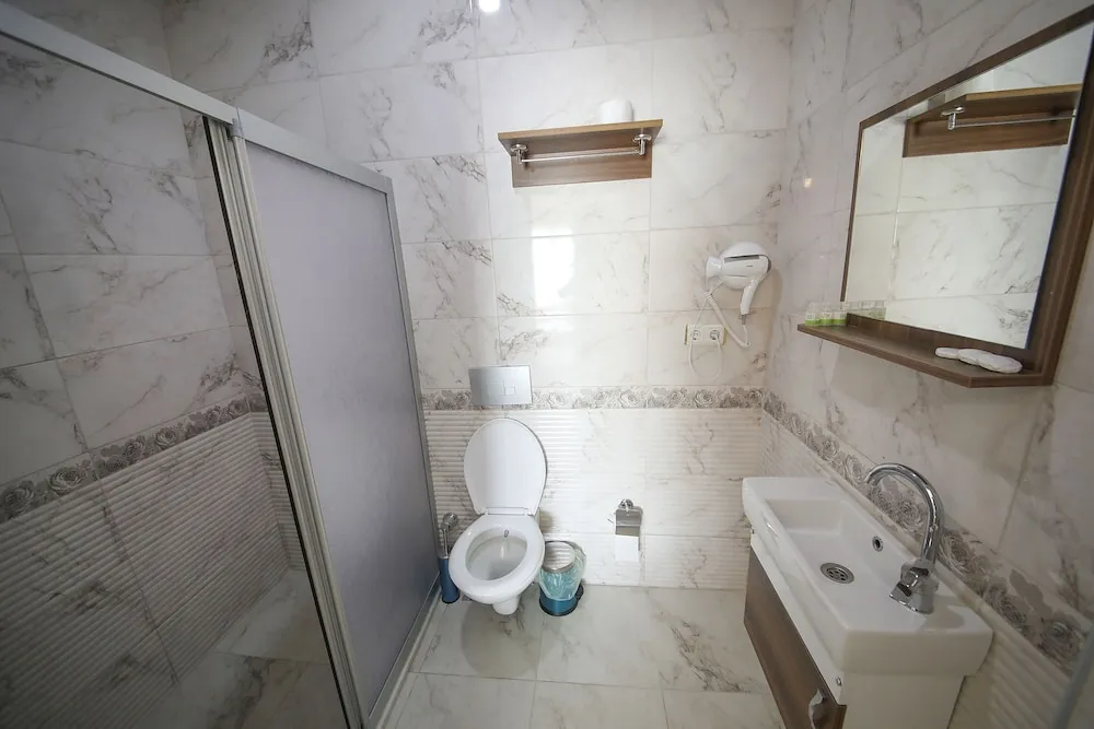 Deluxe Üç Kişilik Oda